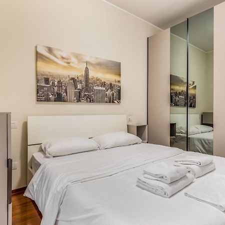 Milano Via Del Fusaro 4 Pax Wi-Fi Apartman Kültér fotó